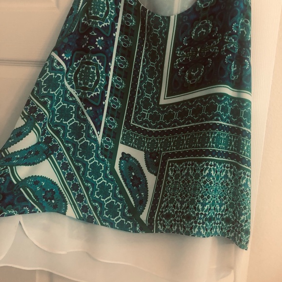 Pretty sleeveless blouse - Picture 1 of 4